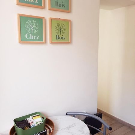 Chez Bois - Suite Apartment Capodimonte Napels Buitenkant foto