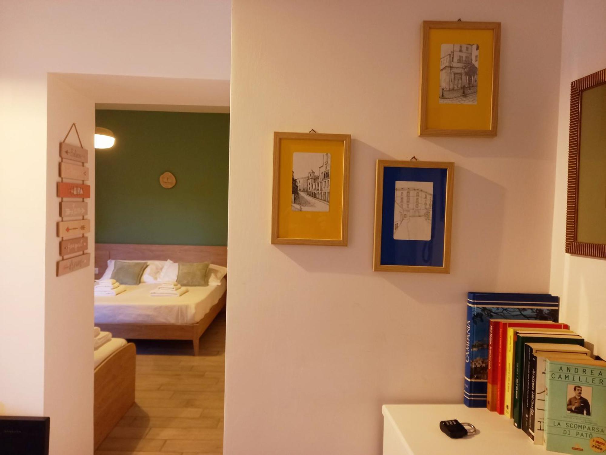 Chez Bois - Suite Apartment Capodimonte Napels Buitenkant foto
